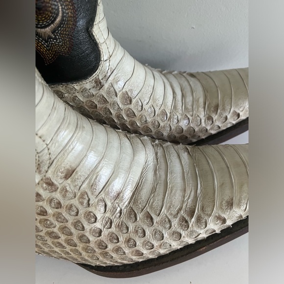 Authentic Mexican Genuine Leather Cowboy Boots - Picture 8 of 12